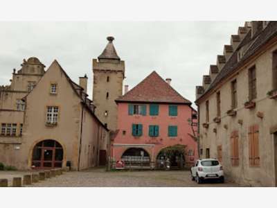 MURS et FONDS RESTAURANT dans MONUMENT HISTORIQUE