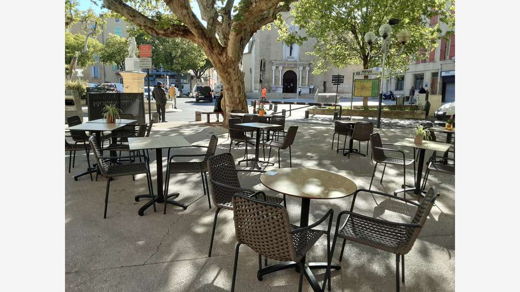 A vendre restaurant pizzeria empl n°1 proche Aix