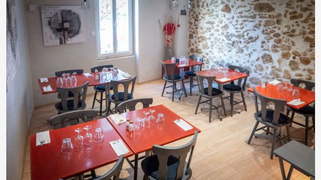 A vendre restaurant pizzeria empl n°1 proche Aix