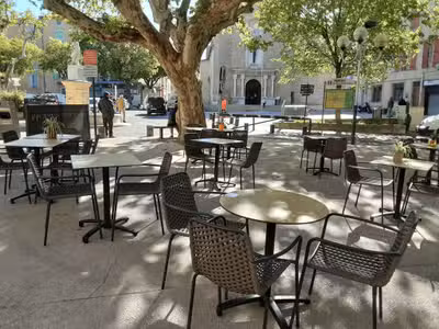 A vendre restaurant pizzeria empl n°1 proche Aix