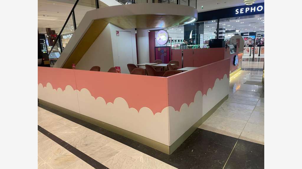 Boutique restau rapide sucréee sous enseigne 78