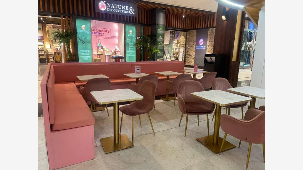 Boutique restau rapide sucréee sous enseigne 78