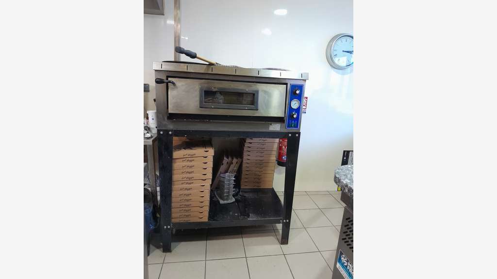 Fonds de commerces + murs / Pizzeria Resto Rapide