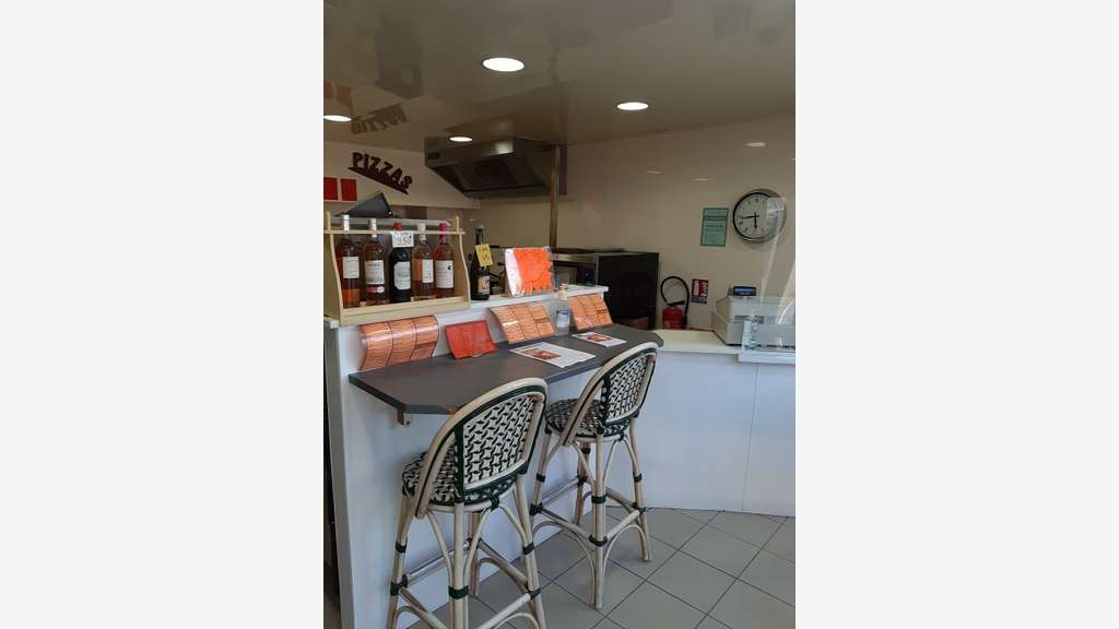 Fonds de commerces + murs / Pizzeria Resto Rapide