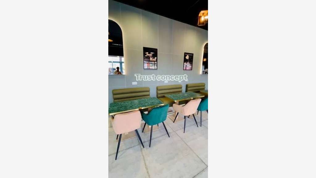 À vendre – Restaurant refait à neuf – 210 m² – 80