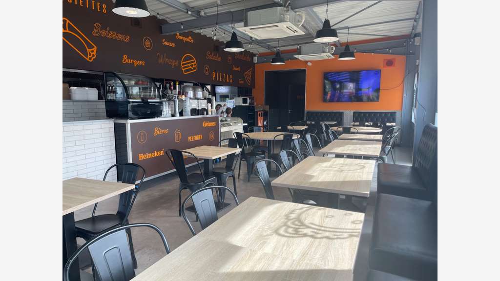 Restaurant sur grand axe - opportunité rare