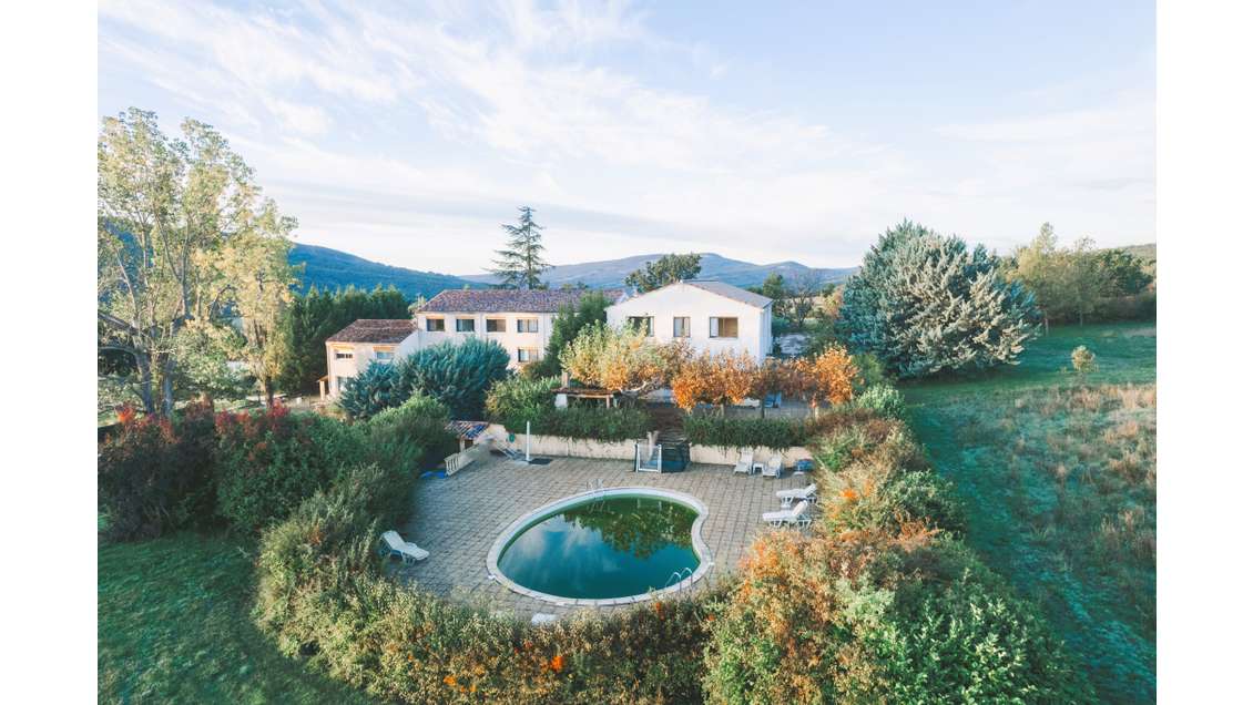 Vente hôtel restaurant à 15 minutes de Forcalquier