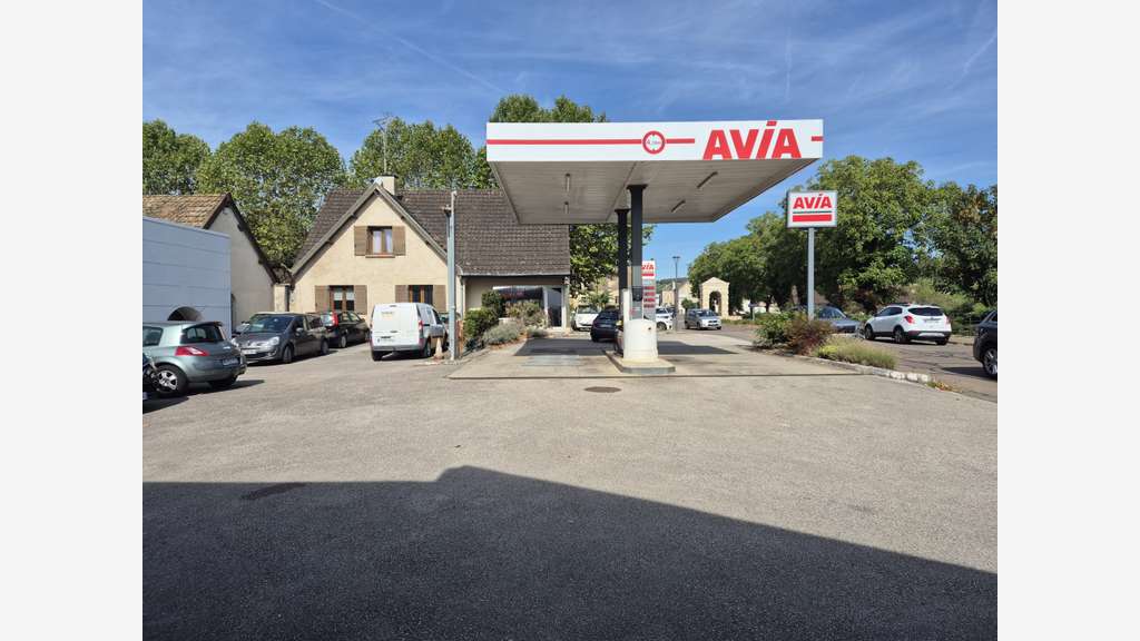 AV garage mécanique carrosserie centre village 71