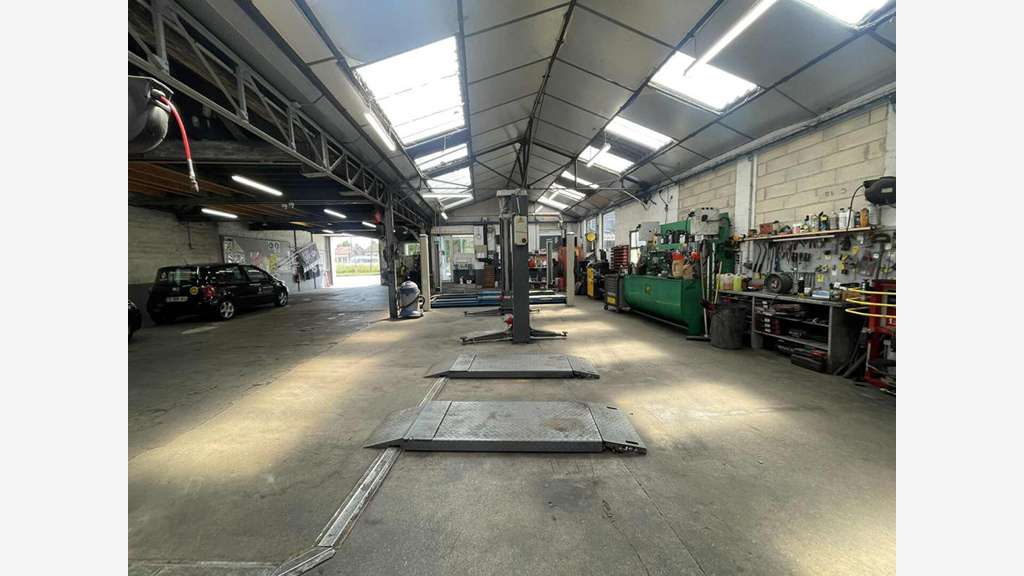 Vente garage automobile axe Senlis Compiègne