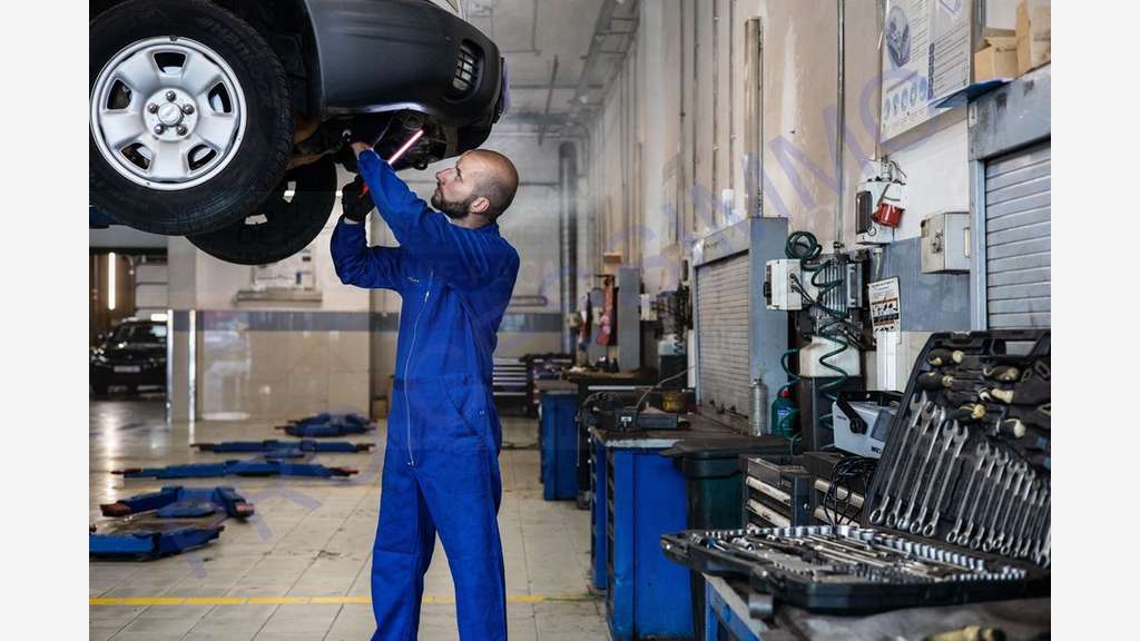 AV garage agréé constructeur -carrosserie en Drôme