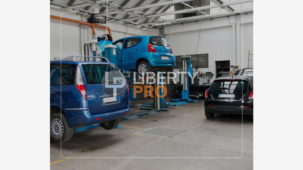 AV carrosserie véhicules d'exception dept 35