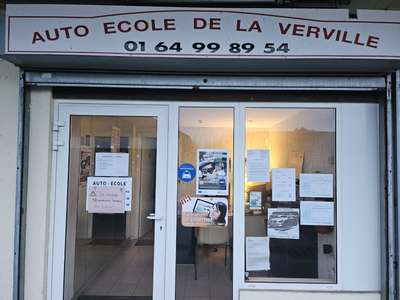 Vente auto école autos motos à Mennecy