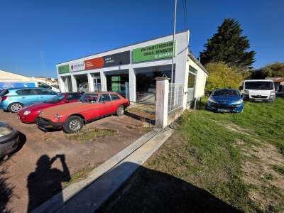 Vente garage automobile au Château d'Oléron (17)