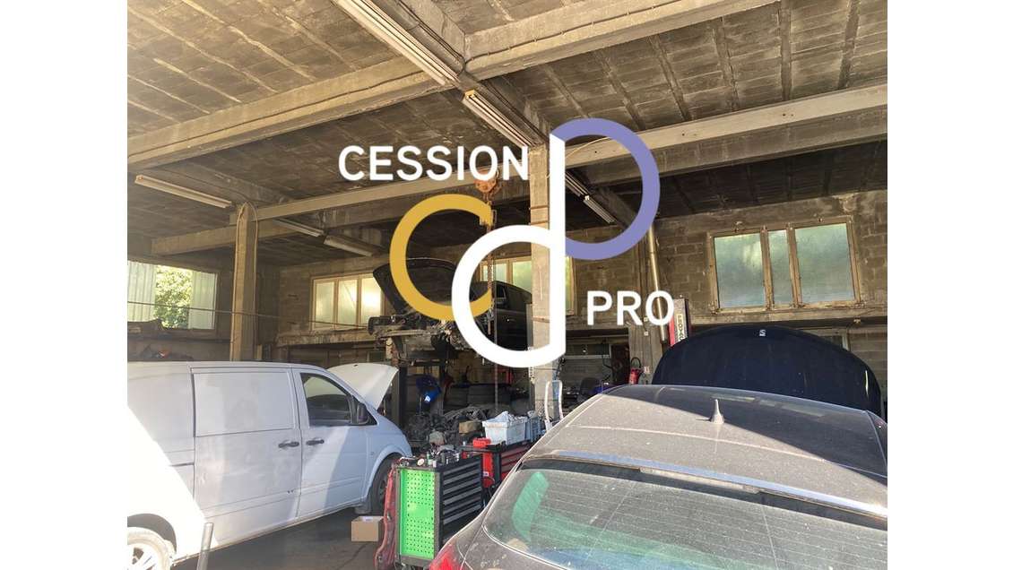 Garage automobile historique à vendre à Nîmes