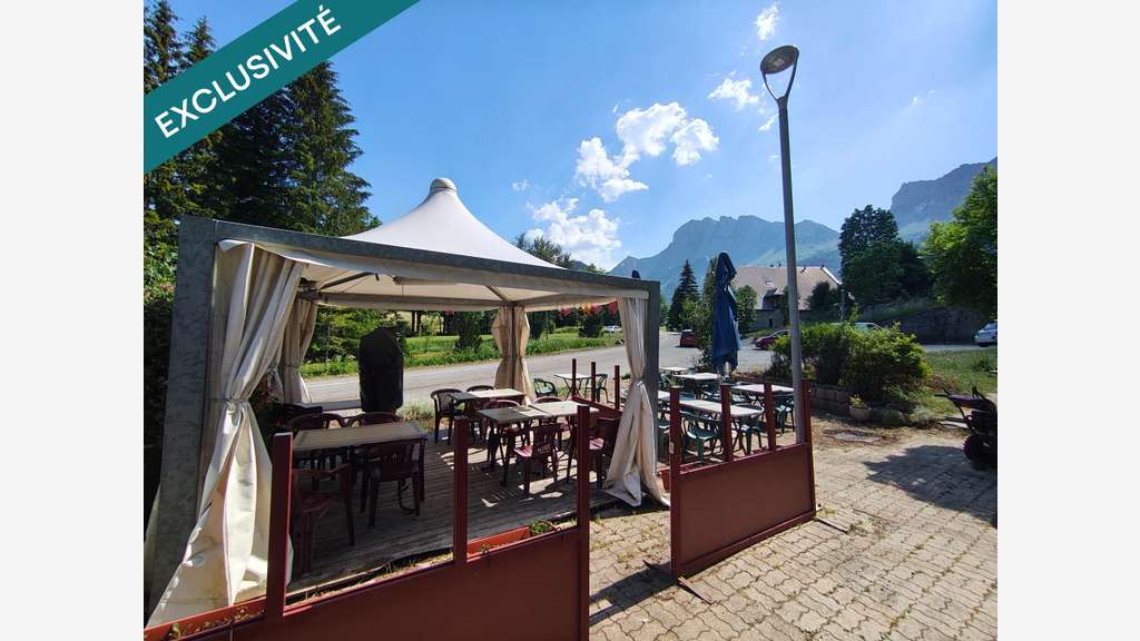 AV murs et fonds snack bar restaurant glacier 38