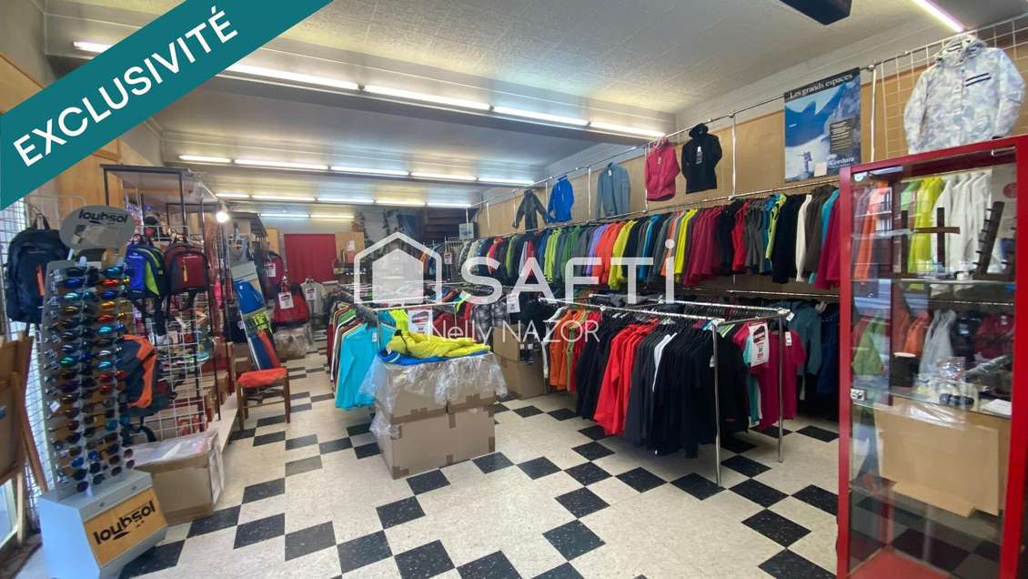 Vente FDC habillement sport idéalement situe 66