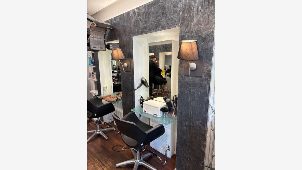 Vente salon de coiffure centre Bayonne 64100
