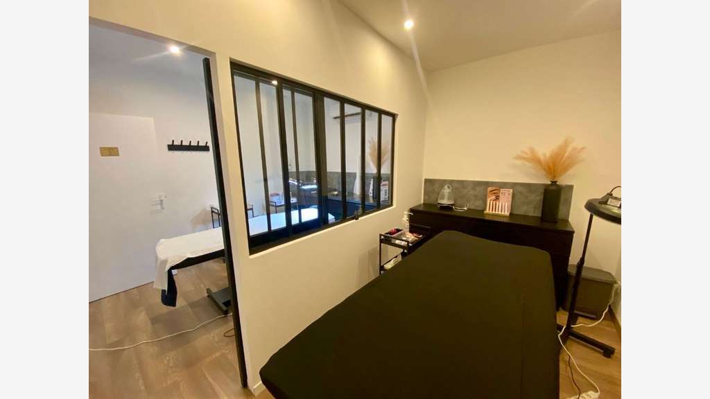 AV institut de beauté bien-être Bourg les Valence