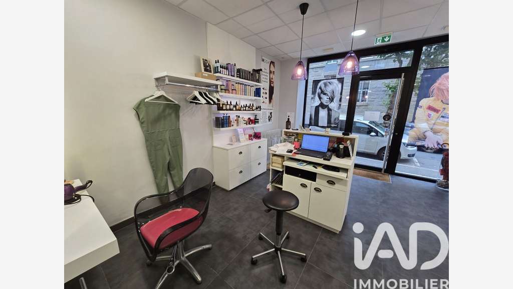 Vente salon de coiffure mixte à Brest empl 1bis