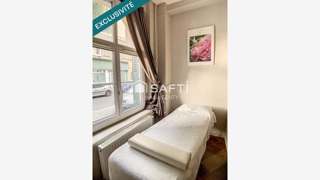 Vente institut de soins esthétiques à Colombes