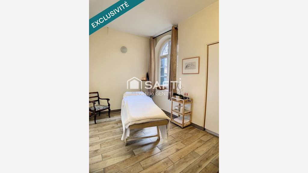 Vente institut de soins esthétiques à Colombes