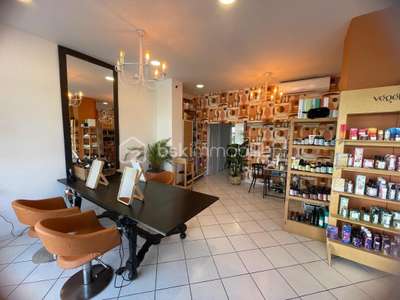 Vente FDC coiffure & esthétique à Grenoble