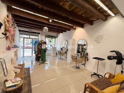 Vente salon de coiffure bien être rénové Le Rove