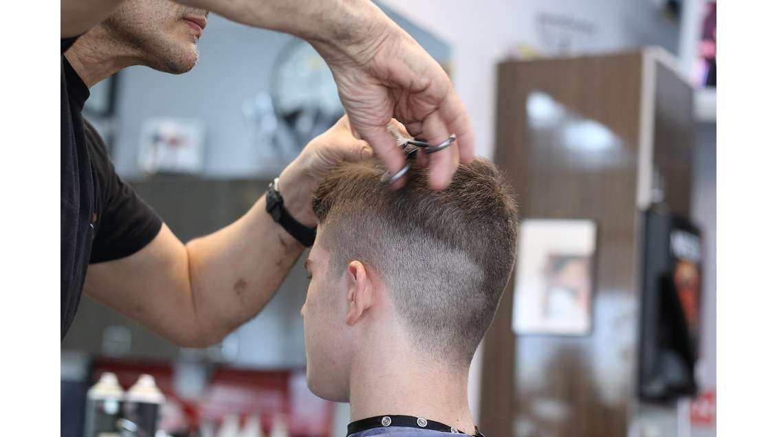 Vente salon de coiffure et esthétique à Melgven