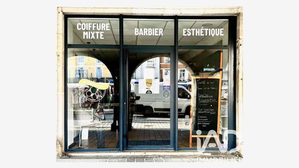 Vente salon de coiffure et soins esthétiques à Nay