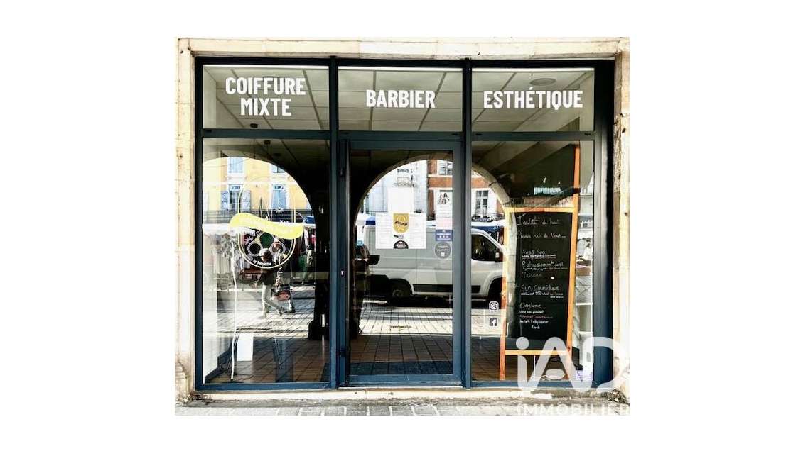 Vente salon de coiffure et soins esthétiques à Nay