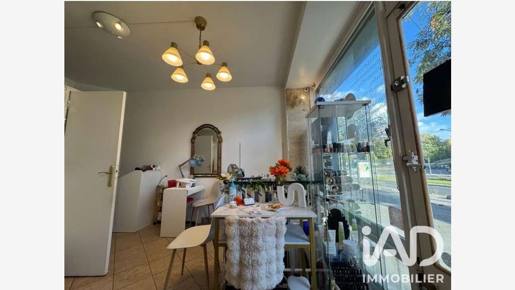 Vente Salon de beauté de 48m² à Paris