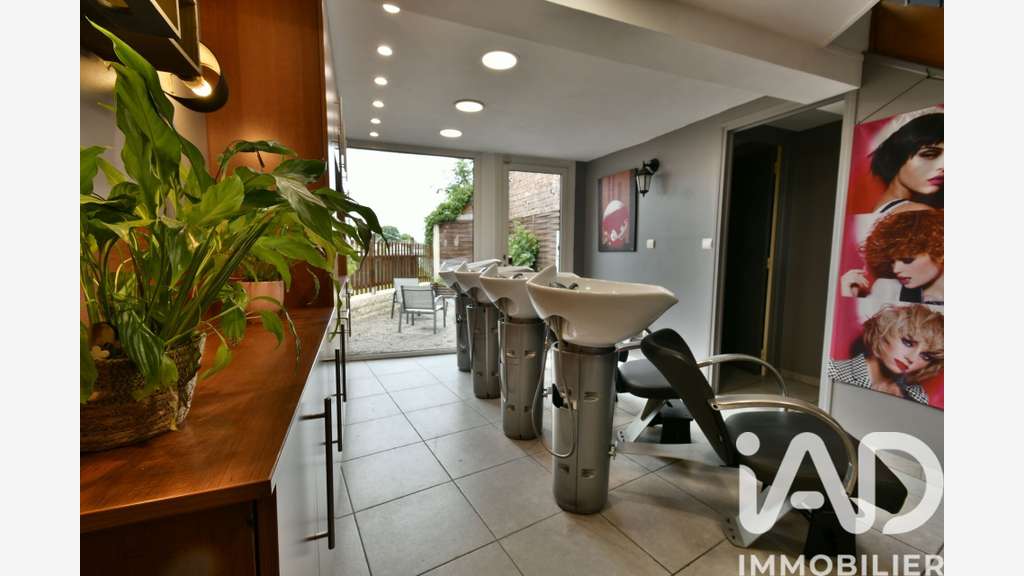 AV Salon de coiffure beauté Saint-Just-en-Chaussée
