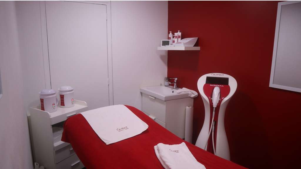 Vente institut de beauté à Saint Laurent de Mure