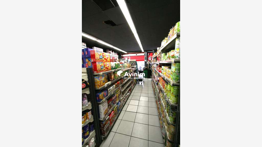 Vente FDC Spar à Septemes les Vallons 13240