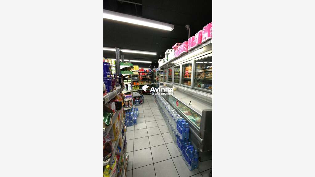 Vente FDC Spar à Septemes les Vallons 13240