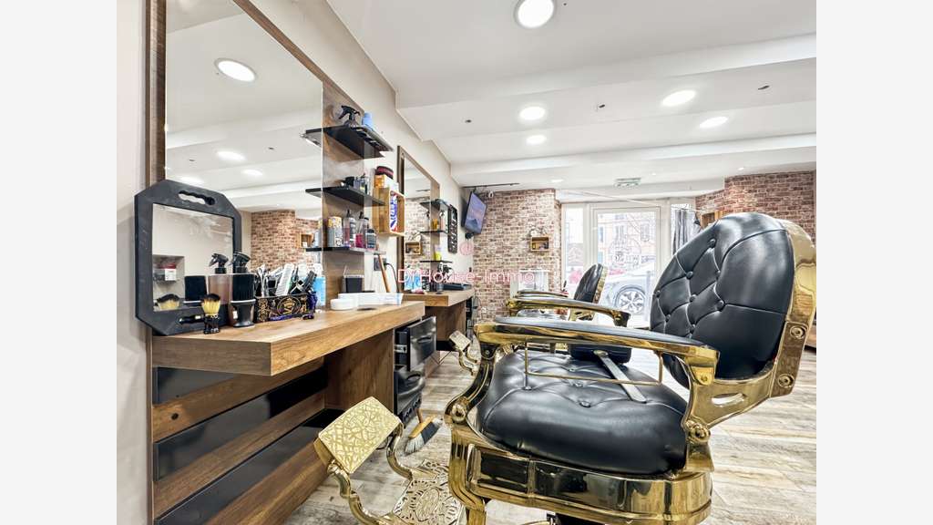 Salon de coiffure barbier prêt à exploiter Tourves