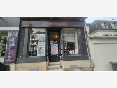 ✨ À VENDRE – INSTITUT DE BEAUTÉ & BRONZAGE