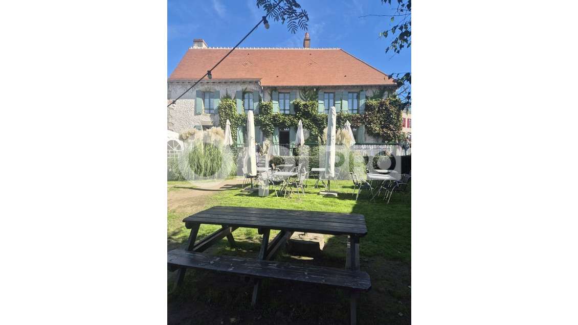 Vente restaurant de charme à La Celle-Dunoise