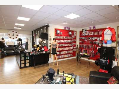 AV boutique érotique 160m² empl N°1 à La Rochelle