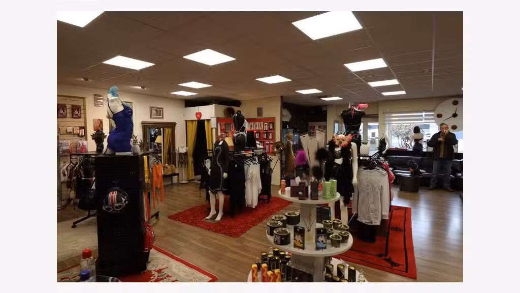 AV boutique érotique 160m² empl N°1 à La Rochelle