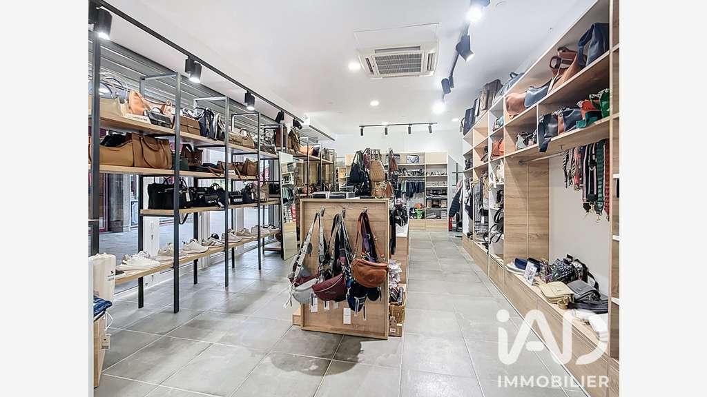 Vente FDC maroquinerie à Sceaux centre