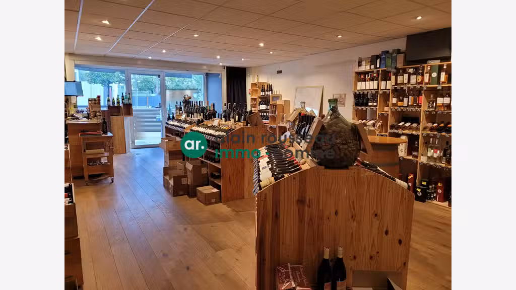 A vendre cave à vins idéalement située à Orvault