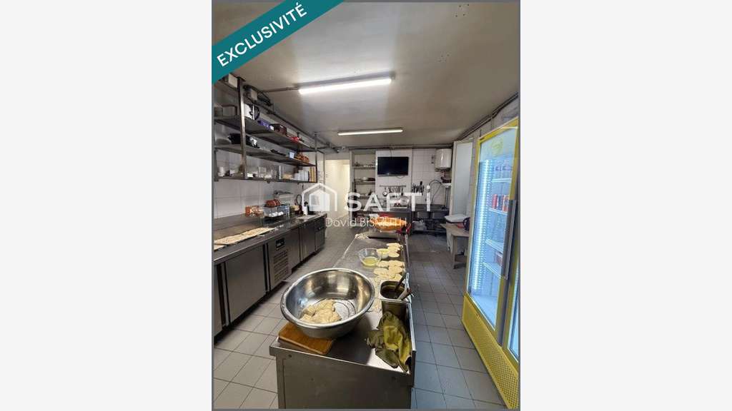A vendre restaurant avec terrasse à Paris 75017