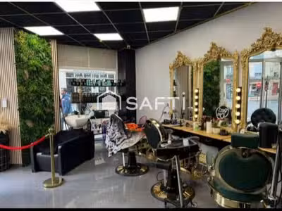 Vente salon de barbier idealement situé Paris 18