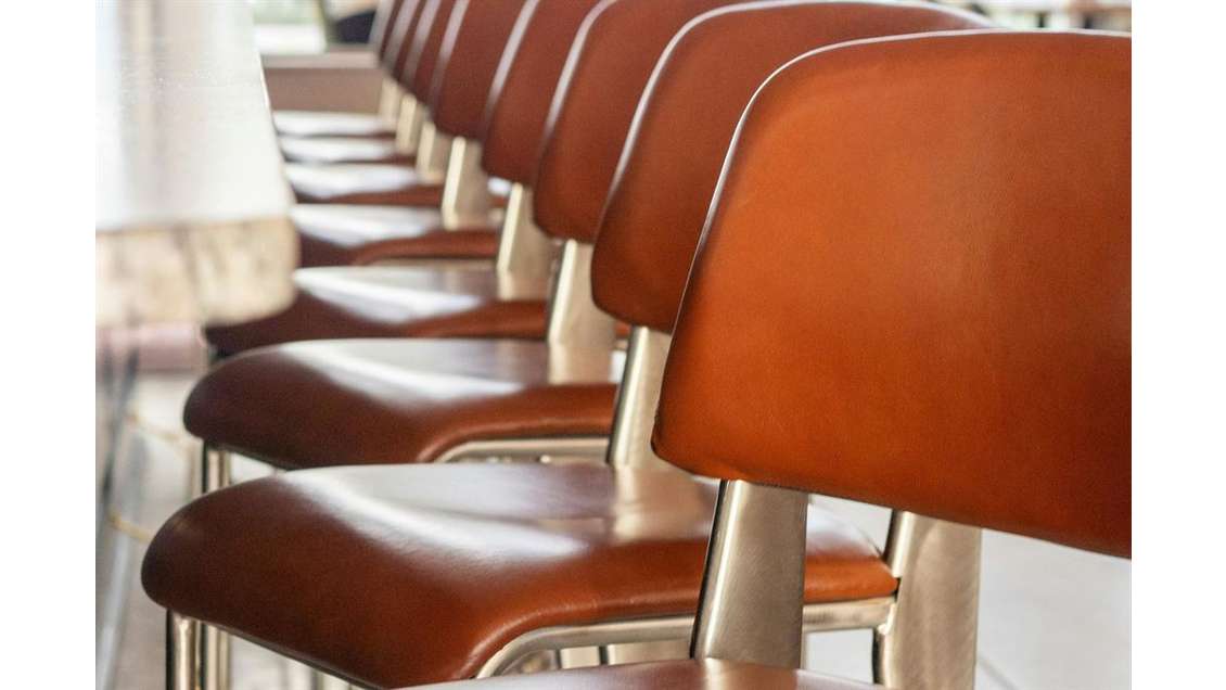 Bar à vins à reprendre dans un quartier commerçant