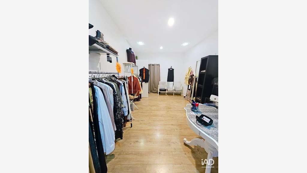 Vente boutique centre historique de Pézenas
