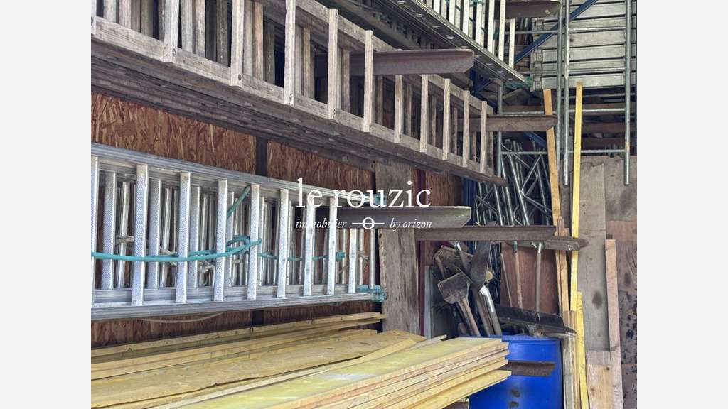 Fonds de commerce de couverture + immobilier 300