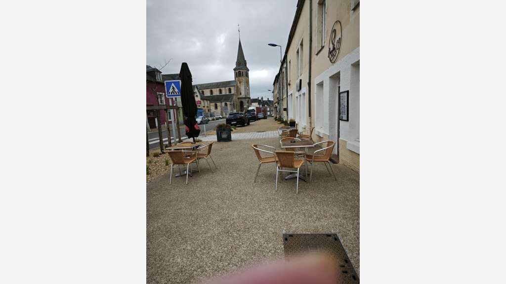 AV bar clé en main prêt à travailler en Mayenne