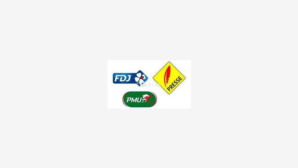 Presse loto jeux PMU à vendre 20mn de Rouen Droite
