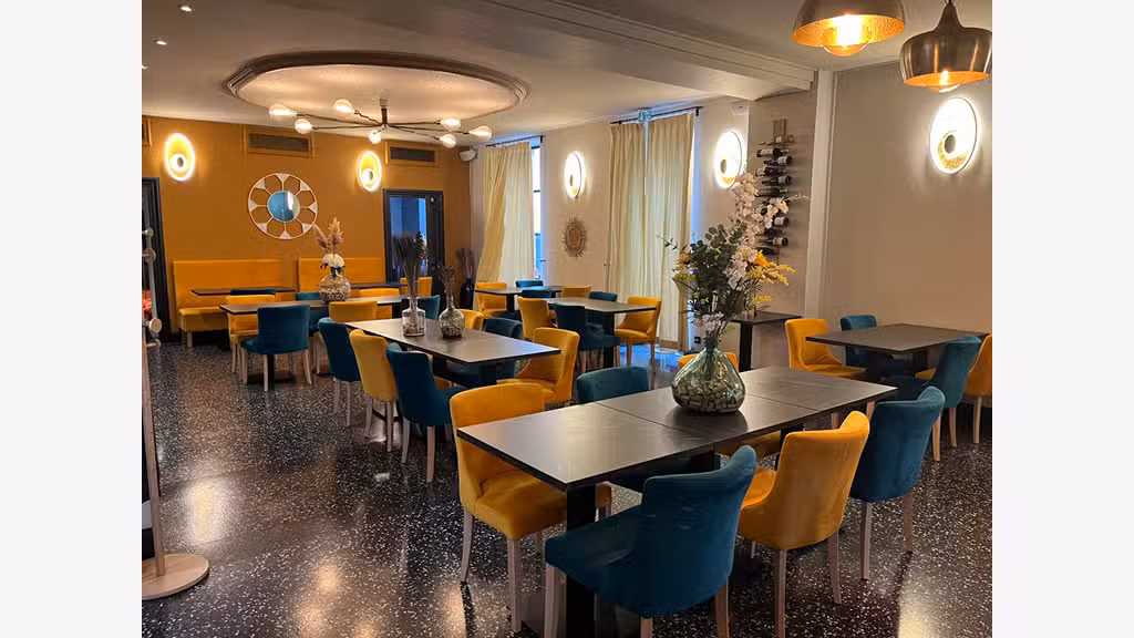 Vend fonds de commerce restaurant rénové Maillane